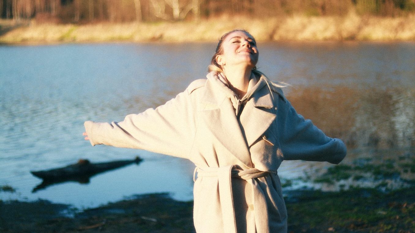 young women by lake